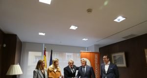 El Consejo General de Economistas y EFPA España se alían para mejorar la formación de los asesores financieros