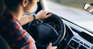 México – Proponen licencias de conducir permanentes en todo el país
