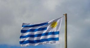 Yamandú Orsi, delfín político de Pepe Mujica, es el nuevo presidente