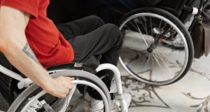 El TSJ de Asturias rechaza conceder la incapacidad permanente a una auxiliar de geriatría con dolor crónico de rodilla incapacidad permanente