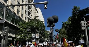 Mutualistas se manifiestan en Madrid reclamando una pasarela al RETA para todos RETA - diario juridico
