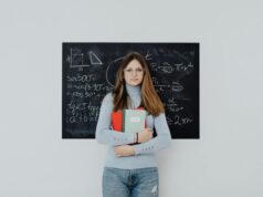 Colombia – Proyecto trata el horario escolar