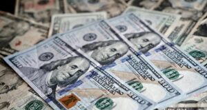 ¿De la Espirella podría dolarizar Colombia?