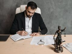 Chile – Tribunal Constitucional declaró inaplicable requisito para obtener título de abogado Chile – Tribunal Constitucional declaró inaplicable requisito para obtener título de abogado