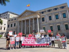 Araúz de Robles y 50 colectivos advierten a Bruselas de que España suma 25 años sin cumplir la norma europea por abuso de temporalidad pública