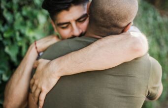 México – “México te abraza”